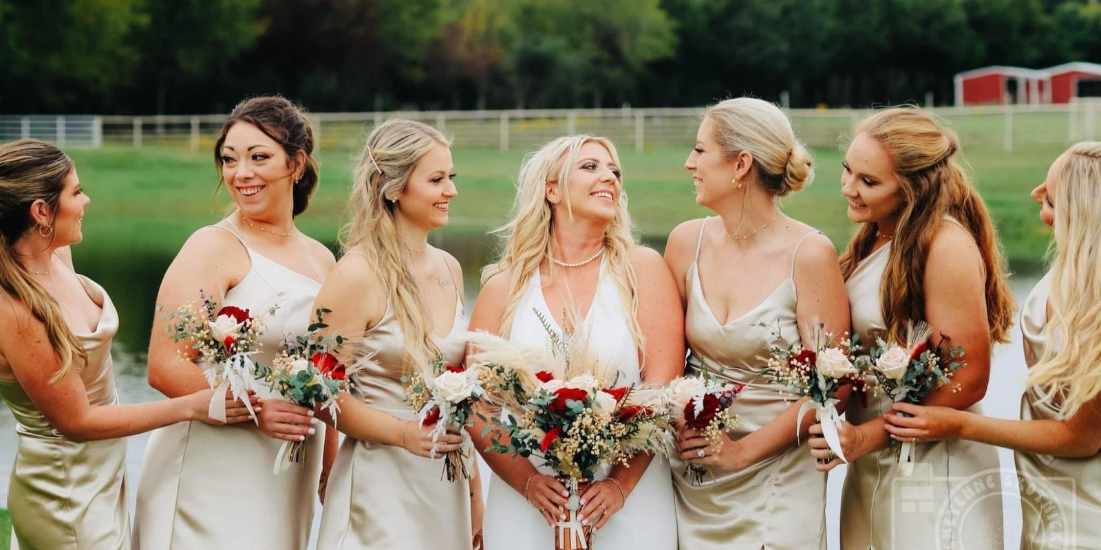 Bridal party hangout at dream ranch event venue located in east dallas area