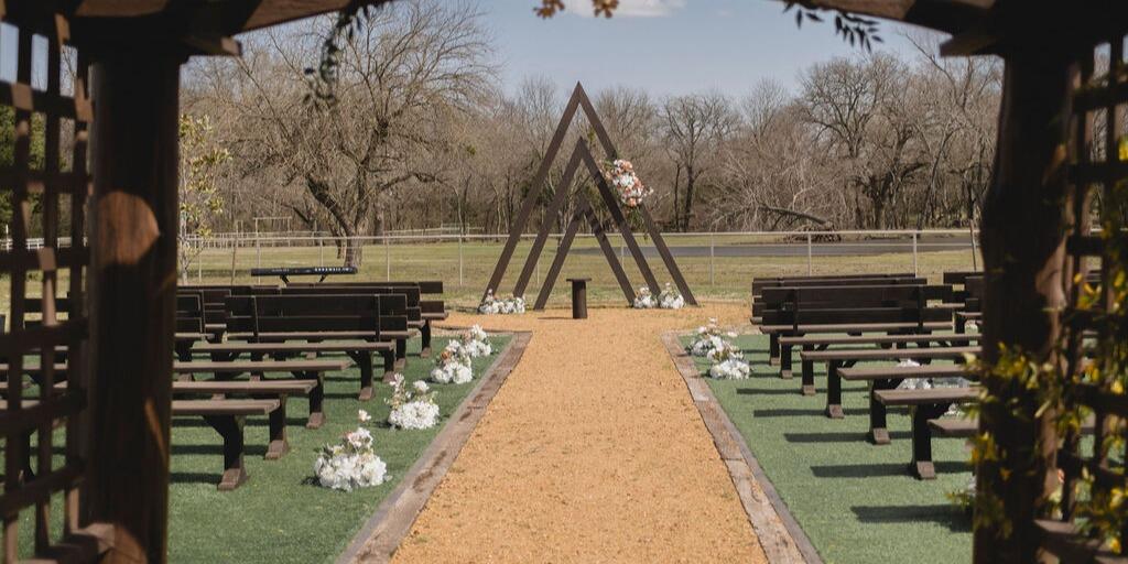Modern Rustic Wedding Venue Modern Rustic Wedding Venue