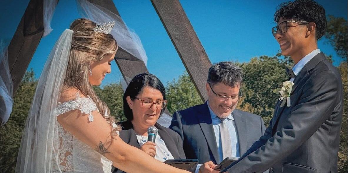 wedding planner versus coordinator guide